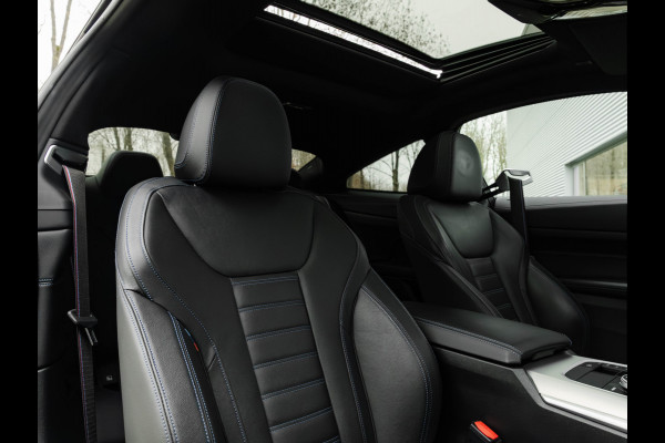 BMW 4 Serie Coupé M440i xDrive - Dak - Driving Ass Prof - Harman Kardon - Standkachel