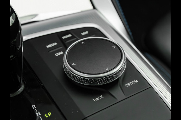 BMW 4 Serie Coupé M440i xDrive - Dak - Driving Ass Prof - Harman Kardon - Standkachel