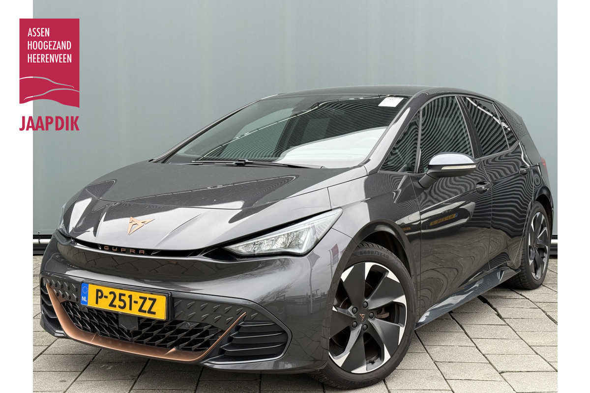 CUPRA Born BWJ 2022 | BUS Adrenaline 204PK 62 kWh | PANO DAK | CAMERA A | 19'' LMV | STOELVERW | NAVI | CLIMA | CARPLAY |
