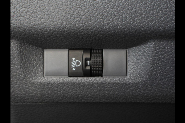 Opel Vivaro Combi 1.5 CDTI L3H1 9-Persoons | Climate control | Cruise control | Radio | Apple Carplay/ Android Auto