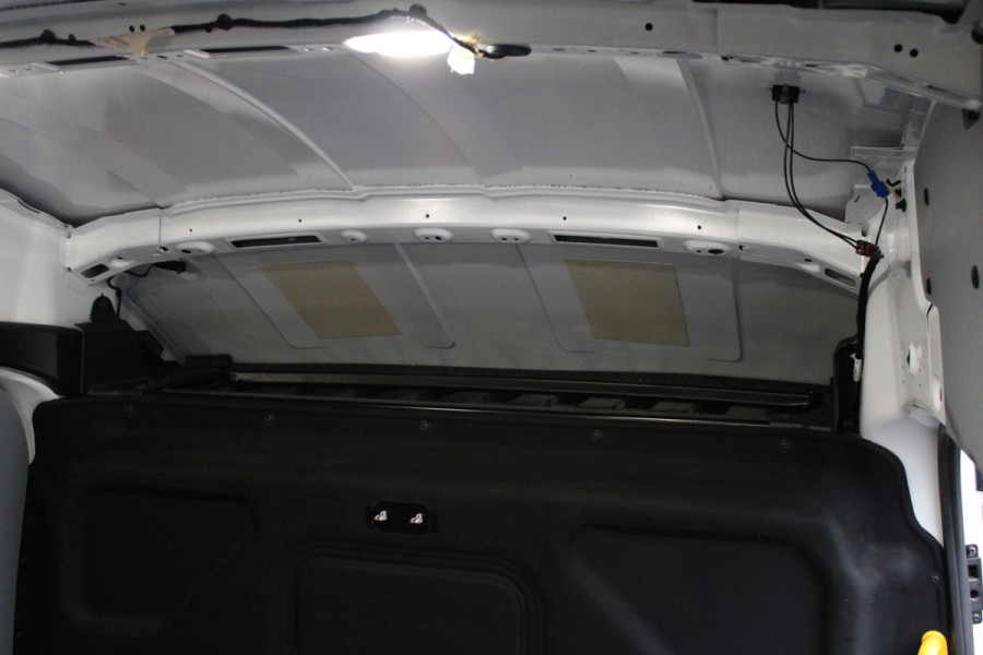 Ford Transit 350 2.0 TDCI L4H3 Trend RWD 130pk - Spiegel Camera - Cruise - Carplay - Airco - PDC - Rijklaar