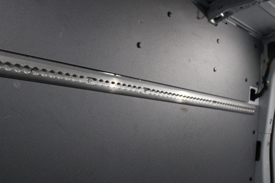 Ford Transit 350 2.0 TDCI L4H3 Trend RWD 130pk - Spiegel Camera - Cruise - Carplay - Airco - PDC - Rijklaar