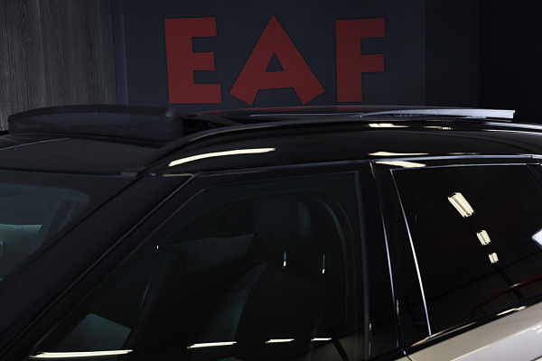 Land Rover Range Rover Velar 2.0 P400e AWD Dynamic SE PHEV / New Model / Acc / Lane Assist / Dode Hoek / Leder / Open Panoramadak