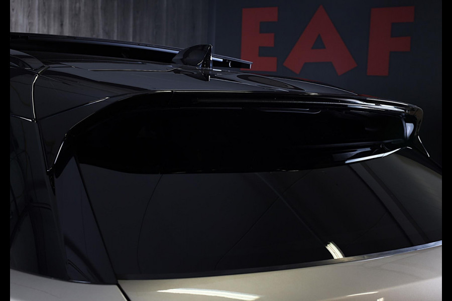 Land Rover Range Rover Velar 2.0 P400e AWD Dynamic SE PHEV / New Model / Acc / Lane Assist / Dode Hoek / Leder / Open Panoramadak