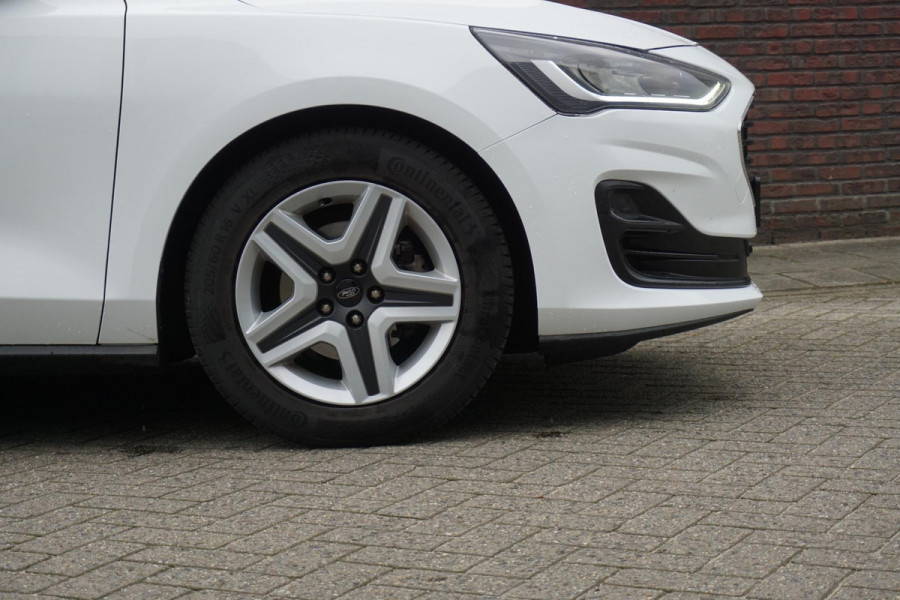 Ford FOCUS Wagon 1.0 EcoBoost 125PK Hybrid Connected/Comfortstoel/ Trekhaak afneembaar.