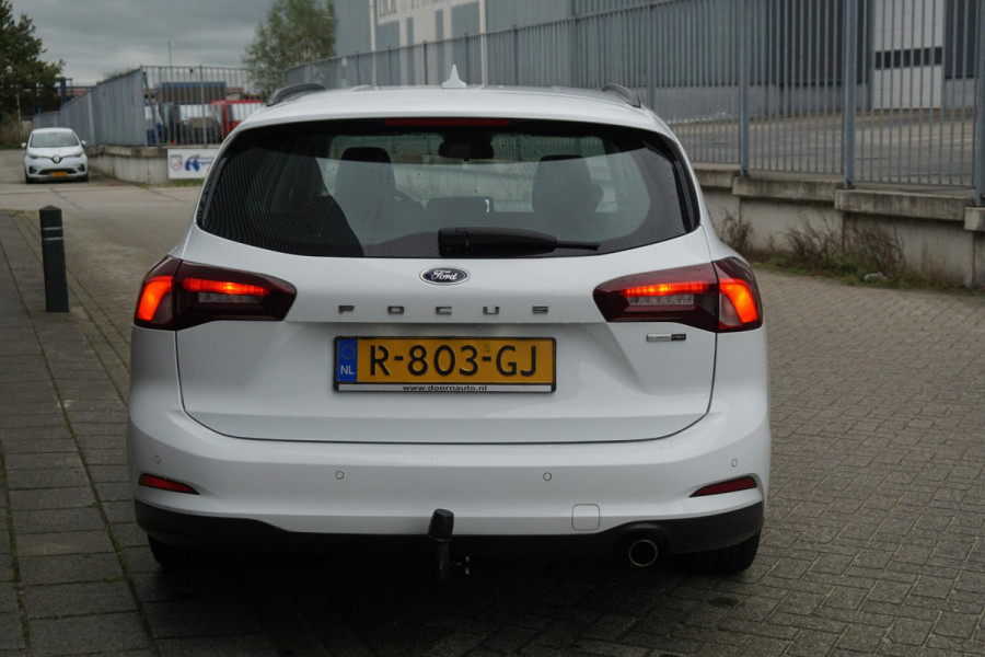 Ford FOCUS Wagon 1.0 EcoBoost 125PK Hybrid Connected/Comfortstoel/ Trekhaak afneembaar.