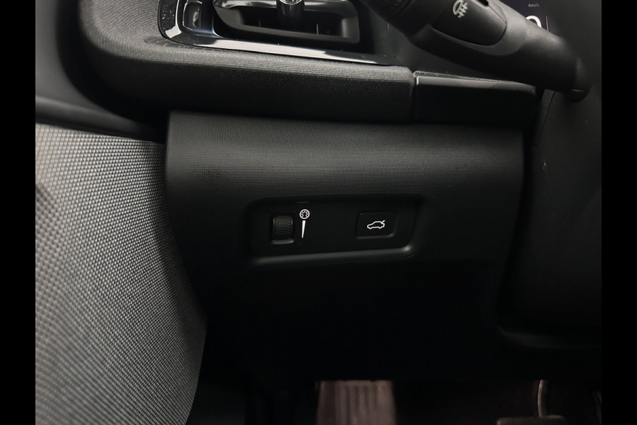 Polestar 2 Long Range Dual Motor Launch Edition 78kWh [ 3-Fase ] (INCL.BTW) *PANO | NAVI-FULLMAP | FULL-LED | ADAPTIVE-CRUISE | BLIND-SPOT | TOP-VIEW | KEYLESS | LANE-ASSIST | DIGI-COCKPIT | CARPLAY | DAB+ | HEATED-COMFORTSEATS | ECC | MEMORY-PACK | PDC |