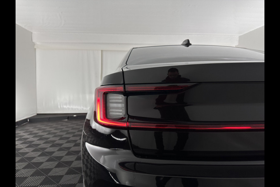 Polestar 2 Long Range Dual Motor Launch Edition 78kWh [ 3-Fase ] (INCL.BTW) *PANO | NAVI-FULLMAP | FULL-LED | ADAPTIVE-CRUISE | BLIND-SPOT | TOP-VIEW | KEYLESS | LANE-ASSIST | DIGI-COCKPIT | CARPLAY | DAB+ | HEATED-COMFORTSEATS | ECC | MEMORY-PACK | PDC |