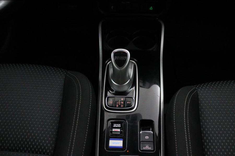 Mitsubishi Outlander 2.4 PHEV Pure*AUTOM.*ECC*CRUISE*NAVI*CAM*TEL*