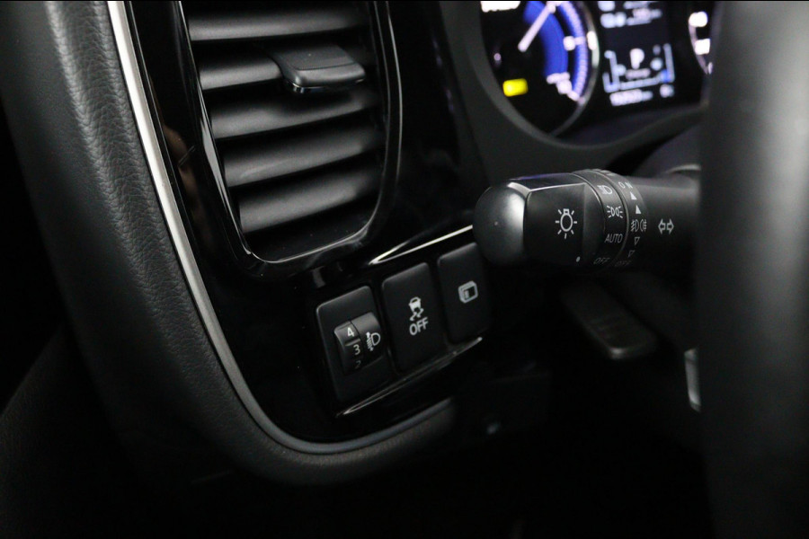 Mitsubishi Outlander 2.4 PHEV Pure*AUTOM.*ECC*CRUISE*NAVI*CAM*TEL*