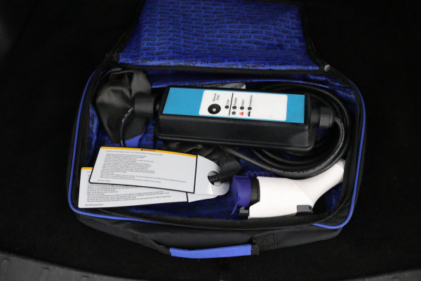 Mitsubishi Outlander 2.4 PHEV Pure*AUTOM.*ECC*CRUISE*NAVI*CAM*TEL*