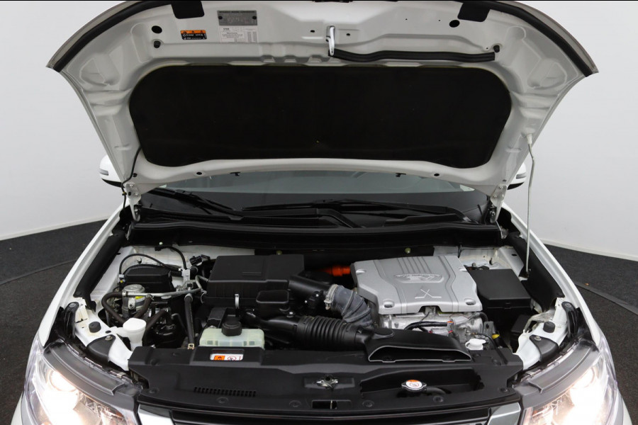 Mitsubishi Outlander 2.4 PHEV Pure*AUTOM.*ECC*CRUISE*NAVI*CAM*TEL*