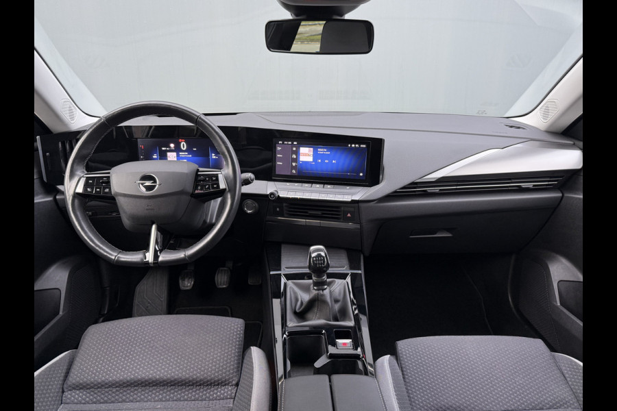 Opel Astra BWJ 2022 | 1.2 131PK Business Edition | CLIMA | NAVI | STOELVERW | PRIVACY GLASS | CAMERA A |