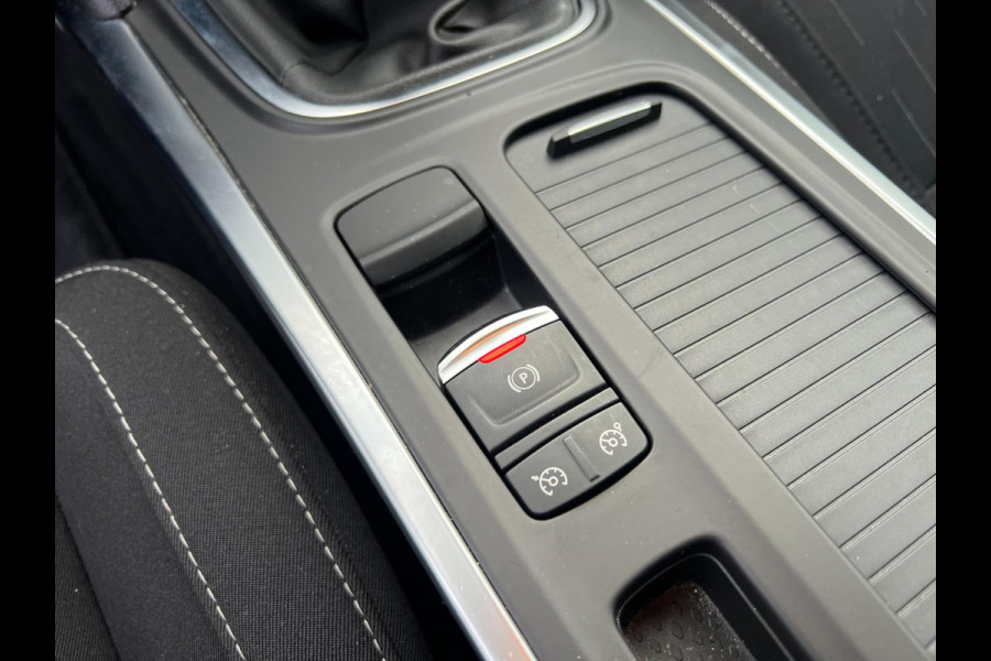 Renault Mégane Estate 1.3 TCe Limited | NAV | LMV | PDC | Keyless