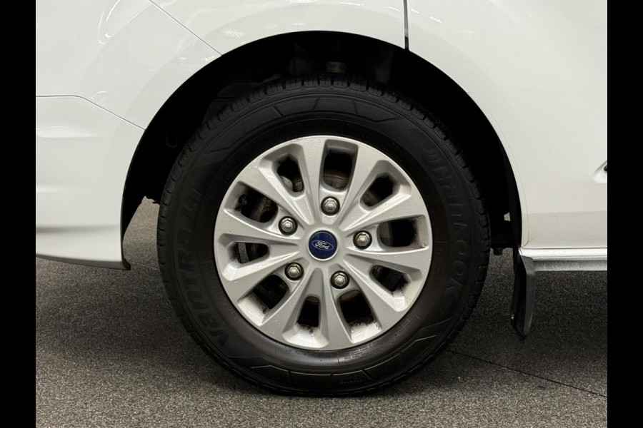 Ford Transit Custom L2H1 Trend 130PK Automaat Navigatie DAB Parkeersensoren Airco Camera Carplay