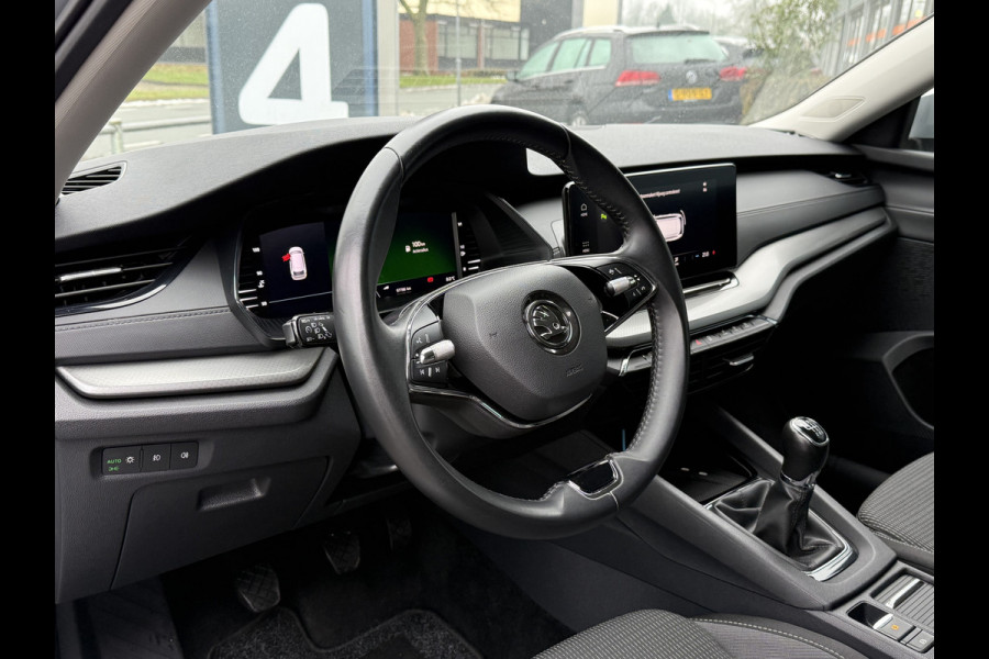 Škoda Octavia Combi BWJ 2022 | 1.0TSI 111PK Business Ed | CLIMA | NAVI | PDC | PRIVACY GLASS | CARPLAY | CRUISE | VIRTUAL COCKPIT