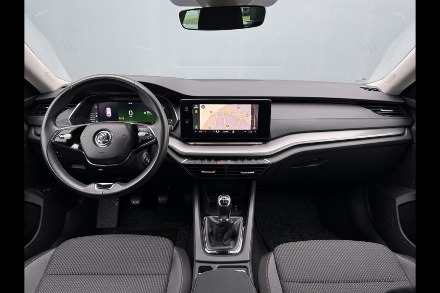 Škoda Octavia Combi BWJ 2022 | 1.0TSI 111PK Business Ed | CLIMA | NAVI | PDC | PRIVACY GLASS | CARPLAY | CRUISE | VIRTUAL COCKPIT