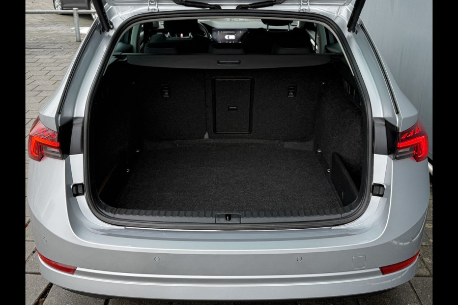 Škoda Octavia Combi BWJ 2022 | 1.0TSI 111PK Business Ed | CLIMA | NAVI | PDC | PRIVACY GLASS | CARPLAY | CRUISE | VIRTUAL COCKPIT