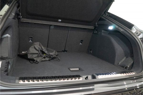 Audi Q3 Sportback e-hybrid 272PK | MY 2026 PER DIRECT LEVERBAAR | Matrix | Pano | Sfeer | HUD | VOL! 5 JAAR FABRIEKSGARANTIE