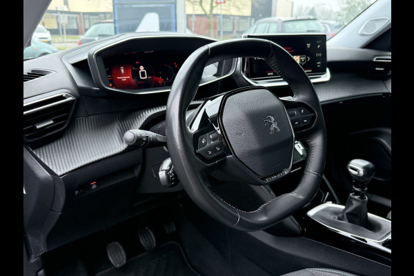 Peugeot 2008 BWJ 2021 | 1.2PT 101PK Allure | TREKHAAK | CAMERA A | CLIMA | NAVI | CRUISE | PRIVACY GLASS | CARPLAY |