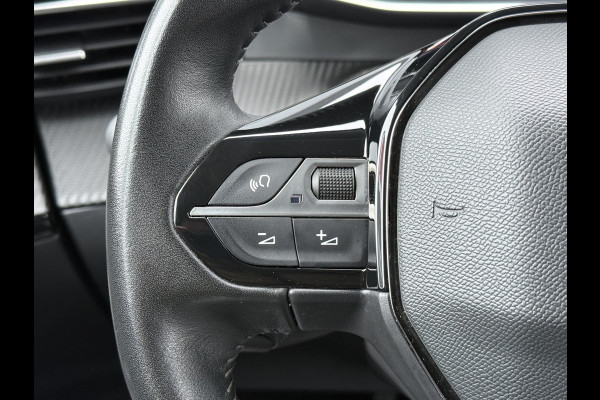 Peugeot 2008 BWJ 2021 | 1.2PT 101PK Allure | TREKHAAK | CAMERA A | CLIMA | NAVI | CRUISE | PRIVACY GLASS | CARPLAY |