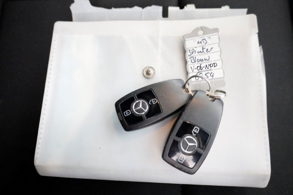 Mercedes-Benz Sprinter 311 CDI 115pk L2H2 Airco/CarPlay 12-2018