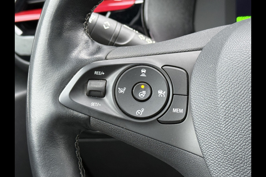 Opel CORSA-E BWJ 10-2020 | GS Line 136PK 50 kWh | PANO DAK | CLIMA | LEDER/STOF | NAVI | STOELVERW | CRUISE | 17'' LMV | PARK PILOT |