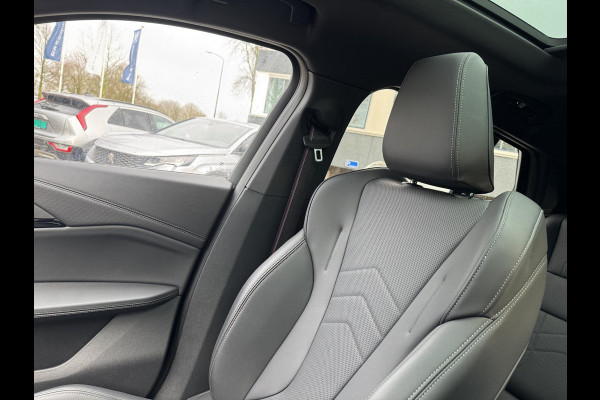 BMW iX2 eDrive20 67 kWh SOH 100% | M SPORT | ORIG NL AUTO | 1E EIG. | TOPSTAAT! | 100% ONGEVAL VERLEDEN VRIJ! | DAB+ | ACTIVE GUARD | PARK PACKAGE | COMFORT ACCES | STOELVERWARMING | FABRIEKSGARANTIE TOT 11-2027 OF TOT 200.000KM