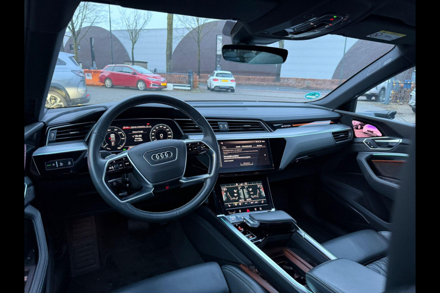 Audi e-tron e-tron 55 quattro advanced 95 kWh S LINE | CRUISE CONTROL ADAPTIVE | LEDEREN+ ELECTR. STOELEN+ GEHEUGEN |  B&O AUDIO | PANORAMADAK | TREKHAAK