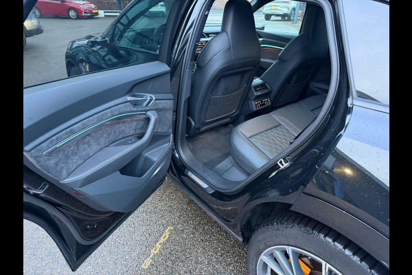 Audi e-tron e-tron 55 quattro advanced 95 kWh S LINE | CRUISE CONTROL ADAPTIVE | LEDEREN+ ELECTR. STOELEN+ GEHEUGEN |  B&O AUDIO | PANORAMADAK | TREKHAAK