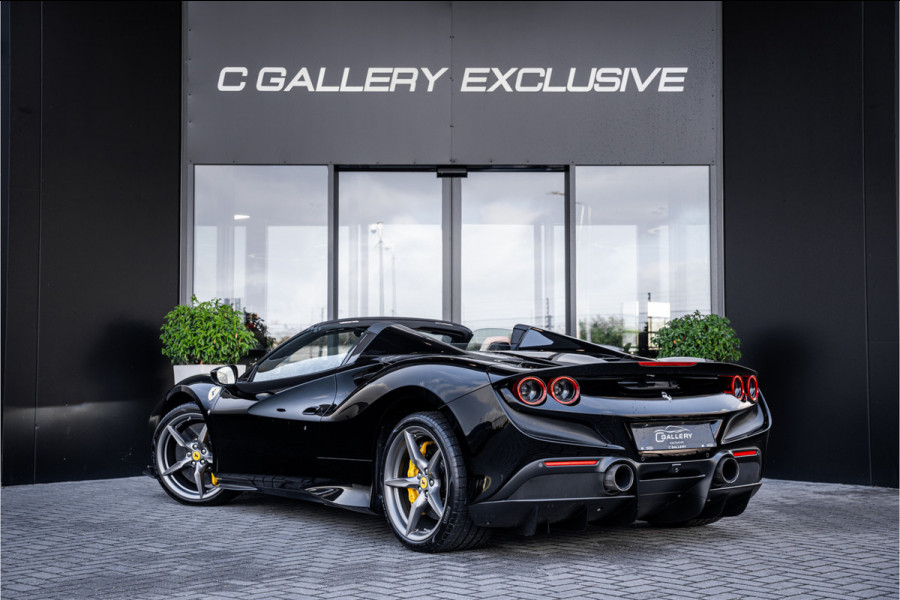 Ferrari F8 Spider 3.9 V8 HELE - Origineel NL | Akrapovic 50 Years | Nero | Carbon Racing Seats | Lift | Camera