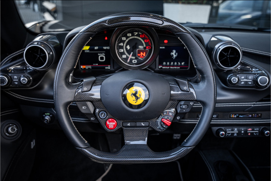 Ferrari F8 Spider 3.9 V8 HELE - Origineel NL | Akrapovic 50 Years | Nero | Carbon Racing Seats | Lift | Camera