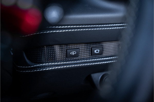 Ferrari F8 Spider 3.9 V8 HELE - Origineel NL | Akrapovic 50 Years | Nero | Carbon Racing Seats | Lift | Camera