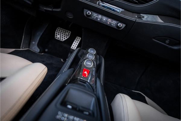 Ferrari F8 Spider 3.9 V8 HELE - Origineel NL | Akrapovic 50 Years | Nero | Carbon Racing Seats | Lift | Camera