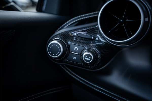 Ferrari F8 Spider 3.9 V8 HELE - Origineel NL | Akrapovic 50 Years | Nero | Carbon Racing Seats | Lift | Camera