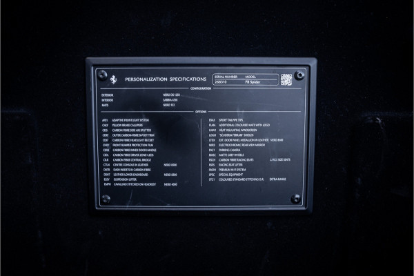 Ferrari F8 Spider 3.9 V8 HELE - Origineel NL | Akrapovic 50 Years | Nero | Carbon Racing Seats | Lift | Camera