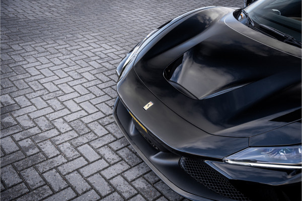 Ferrari F8 Spider 3.9 V8 HELE - Origineel NL | Akrapovic 50 Years | Nero | Carbon Racing Seats | Lift | Camera