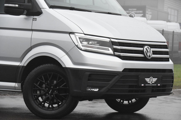 Volkswagen Crafter 35 2.0 TDI L4H4 Highline Adaptieve Cruise, Camera, Carplay, LED, Clima, Automaat, Sensoren, 177pk, Trekhaak, Sensoren, Uniek! camper project