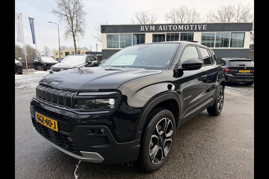 Jeep Avenger 1.2 e-Hybrid Summit 145pk AUTOMAAT | 1e EIGENAAR | JBL AUDIO | STOELVERWARMING | DEALER ONDERHOUDEN | RIJKLAARPRIJS INCL. 12MND BOVAG