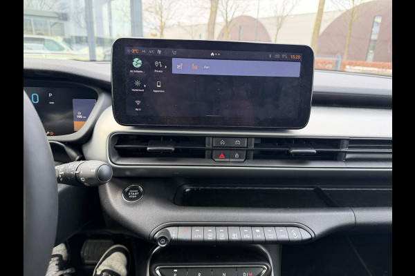 Jeep Avenger 1.2 e-Hybrid Summit 145pk AUTOMAAT | 1e EIGENAAR | JBL AUDIO | STOELVERWARMING | DEALER ONDERHOUDEN | RIJKLAARPRIJS INCL. 12MND BOVAG