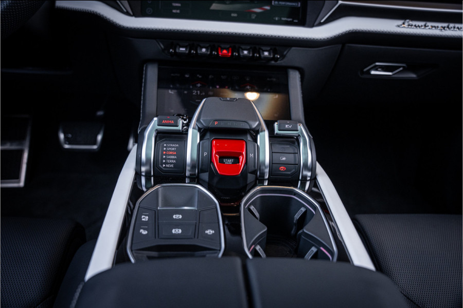 Lamborghini Urus 4.0 V8 Hybrid SE - Incl. BTW | Panorama | B&O Adv. | Memory | Stoelkoeling & Massage