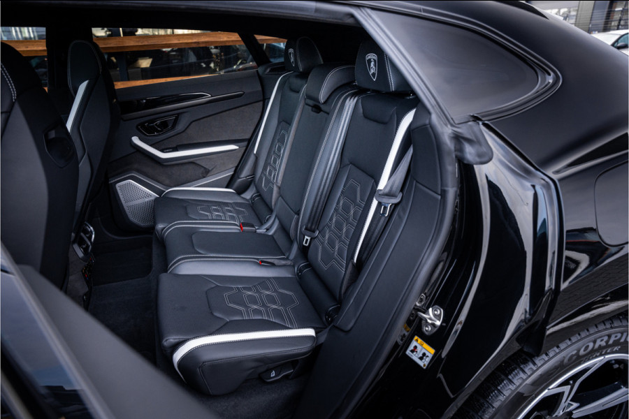 Lamborghini Urus 4.0 V8 Hybrid SE - Incl. BTW | Panorama | B&O Adv. | Memory | Stoelkoeling & Massage