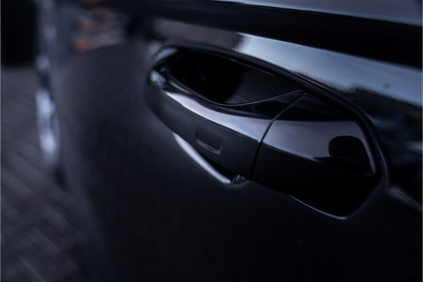 Lamborghini Urus 4.0 V8 Hybrid SE - Incl. BTW | Panorama | B&O Adv. | Memory | Stoelkoeling & Massage