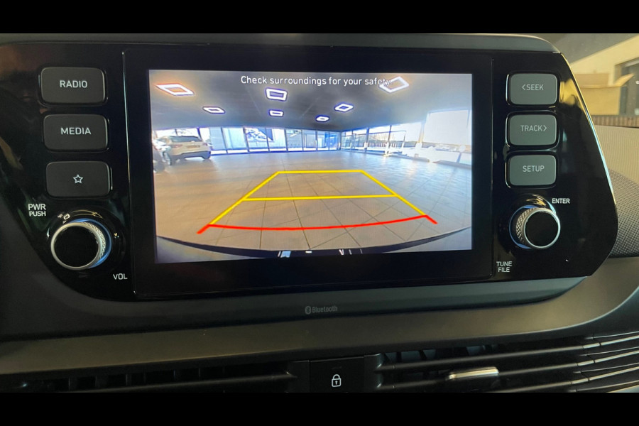 Hyundai i20 1.0 T-GDI Comfort, Airco, Carplay, Camera, Cruise control.