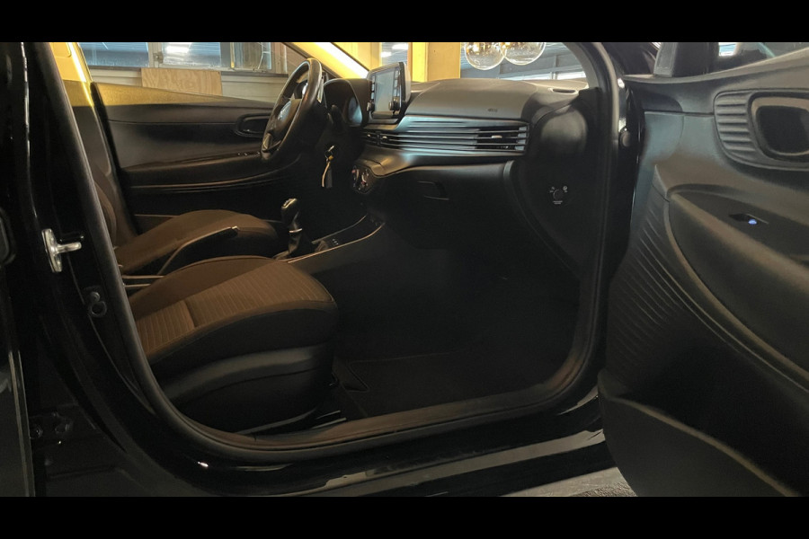 Hyundai i20 1.0 T-GDI Comfort, Airco, Carplay, Camera, Cruise control.