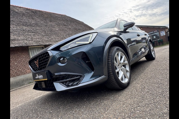 CUPRA Formentor 1.4 TSI e-Hybrid Essential PHEV APPLE CARPLAY STOELVERW LED 50000KM!!!