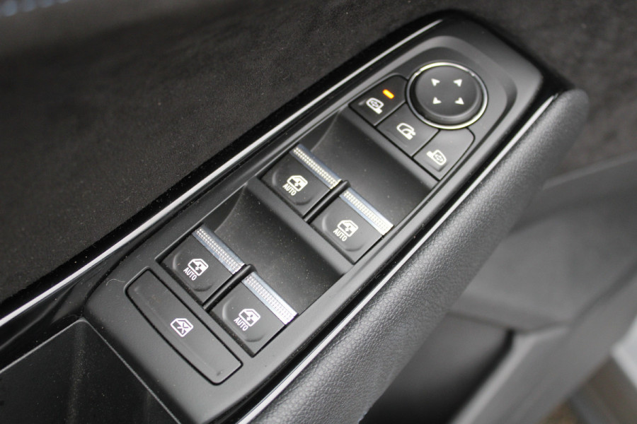 Renault Espace E-Tech full hybrid 200 iconic 7 PERSOONS PANO NAVI VIRTUAL FULL OPTIONS 36000KM!!!