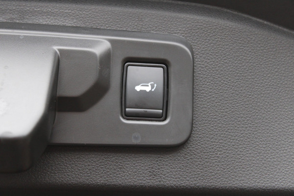 Renault Espace E-Tech full hybrid 200 iconic 7 PERSOONS PANO NAVI VIRTUAL FULL OPTIONS 36000KM!!!