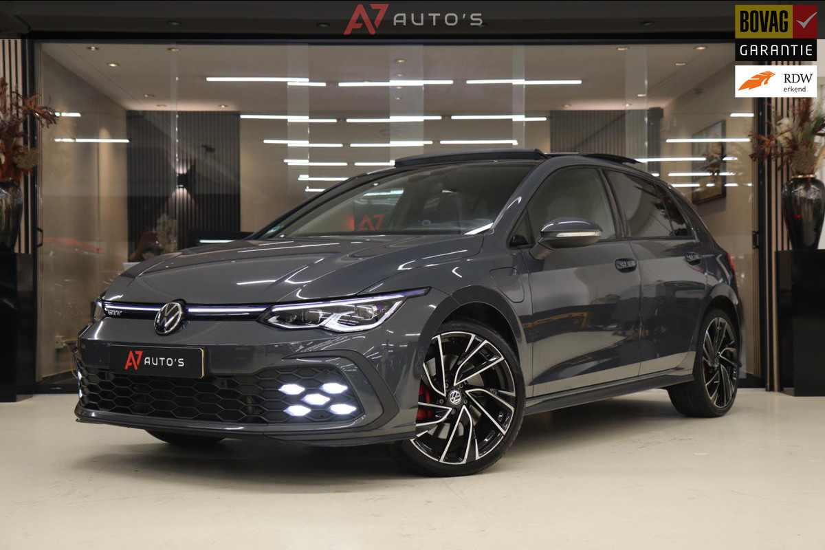 Volkswagen Golf 1.4 eHybrid GTE /PANO/HUD/IQLIGHT/CAM/CARPLAY/ACC/LANE ASSIST/VOL