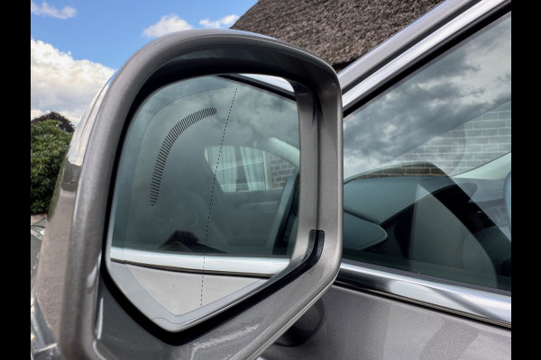 Volvo V90 2.0 T8 AWD Inscription LEER NAVI LED STOELKOELING 86000KM!!!